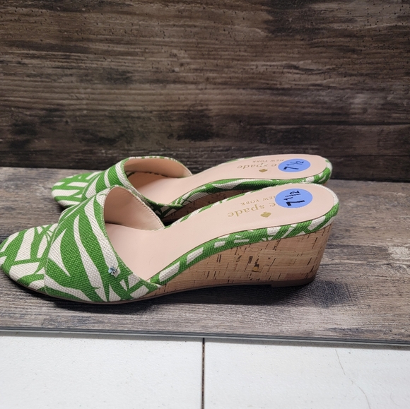Kate Spade Mileena wedge sandals 7.5 B NWOB - Picture 2 of 5